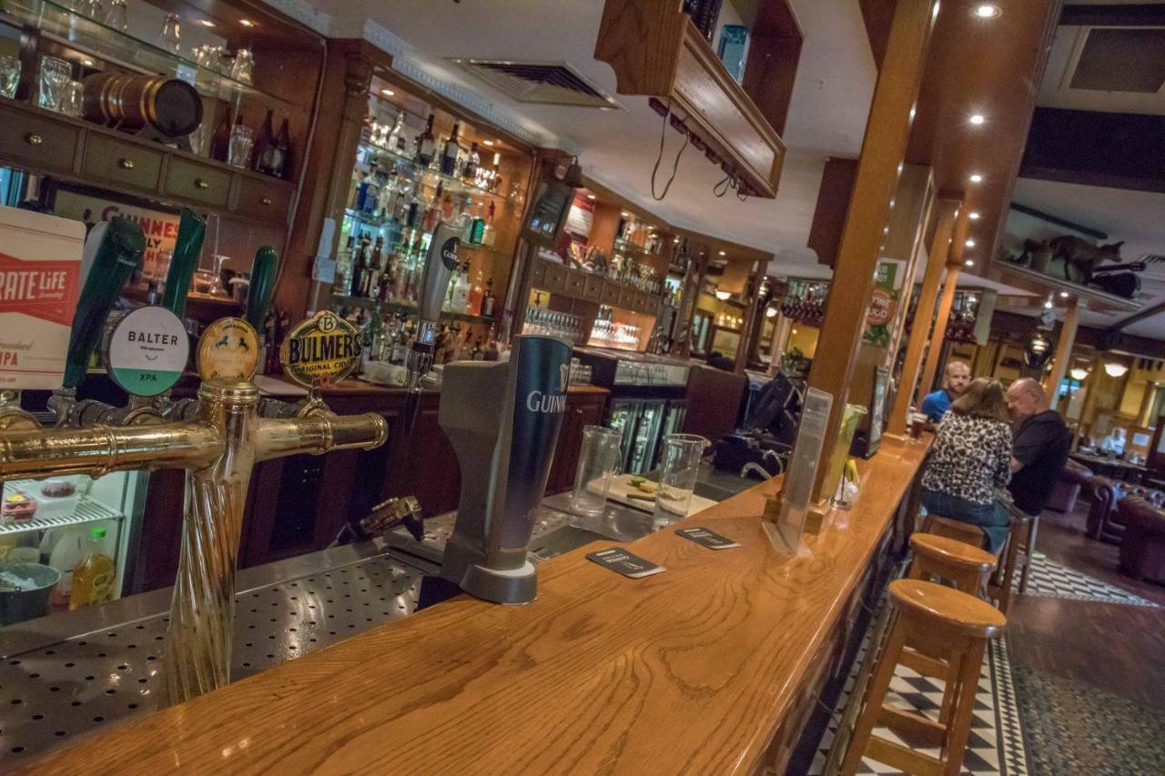 Hotel Mick O'Sheas Hackham Zewnętrze zdjęcie